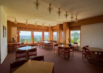 Ubytování na Benecku v Krkonoších - Horský hotel Kubát - restaurace výhled